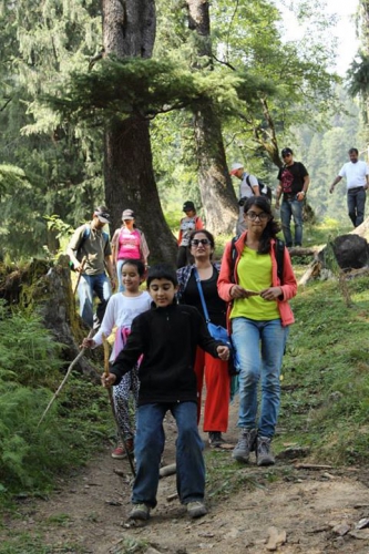 Hiking around  Manali