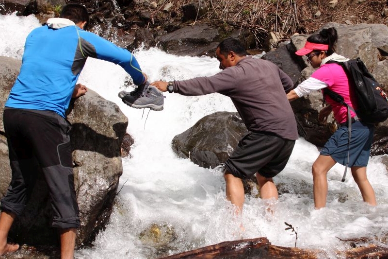 River Crossing at Hamta Circle Trek